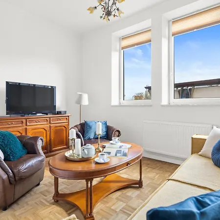 Apartament Bursztynowy *